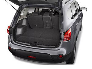 نيسان قاشقاي الداخلية 