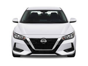 نيسان سنترا الخارجية 