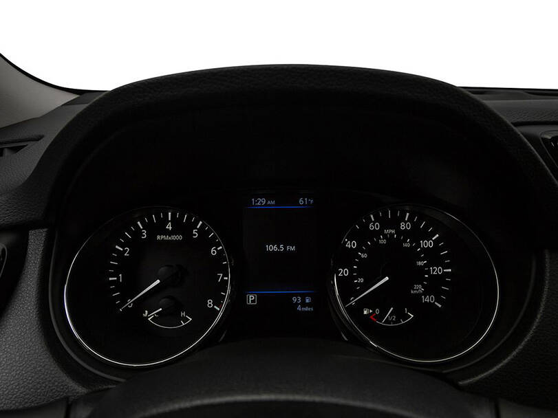 نيسان إكس تريل Interior 