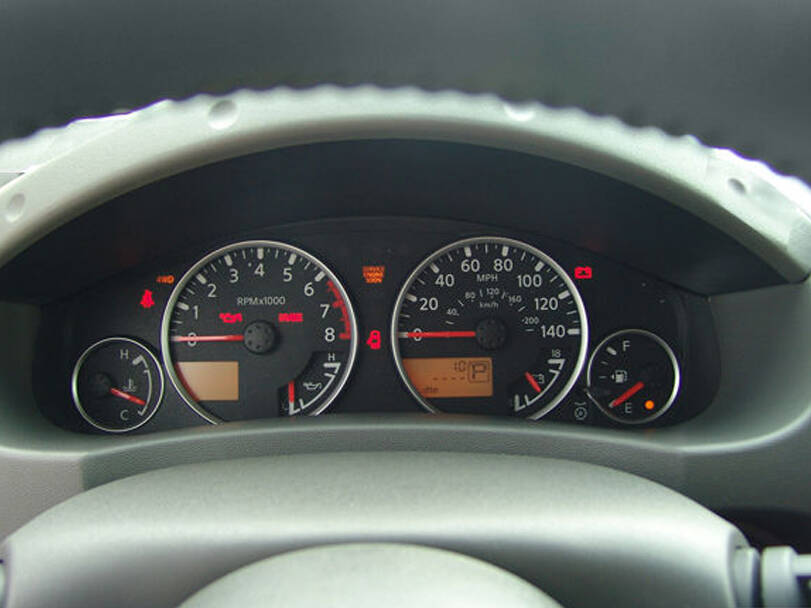 نيسان إكستيرا Interior 