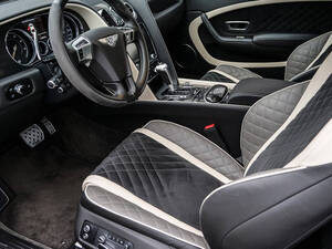 بي ام دبليو الفئة الرابعة الداخلية 