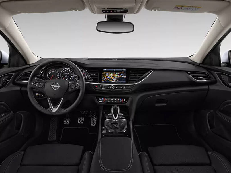أوبل إنسيجنيا Interior 