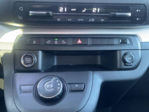 Opel Zafira Life Interior 