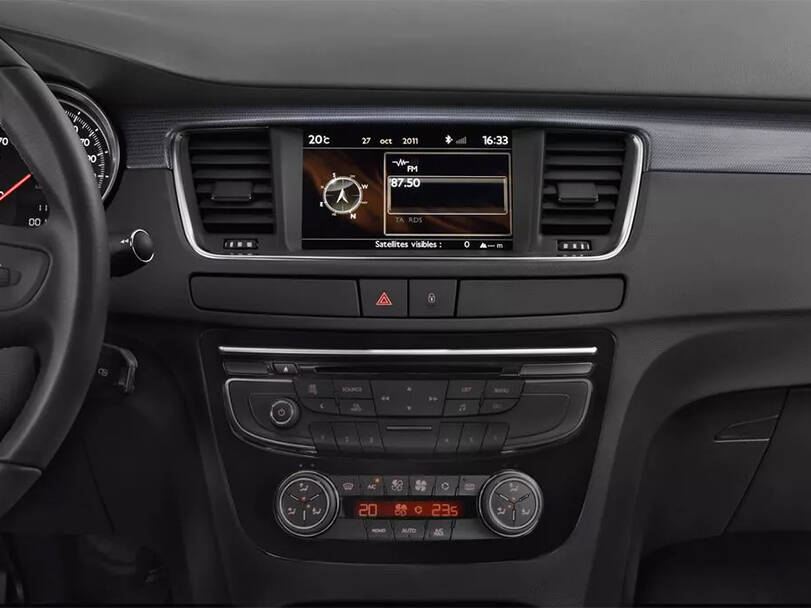 بيجو ٥٠٨ Interior 