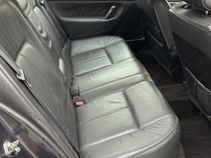 بيجو ٦٠٧ Interior 