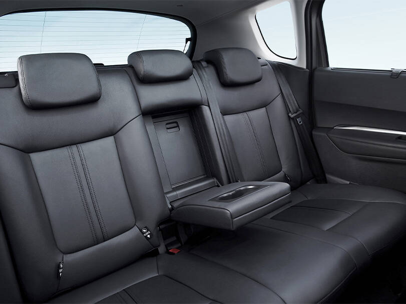 Peugeot 3008 2nd (P84) Generation Interior 