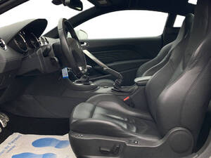 بيجو آر سي زد الداخلية 