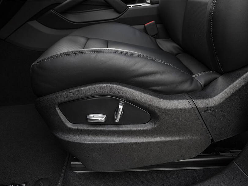 Porsche Cayenne 2025 Interior 