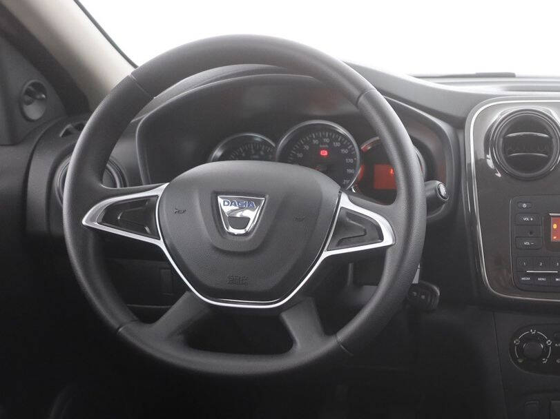 رينو لوغان الجيل الثاني (L52) Interior 