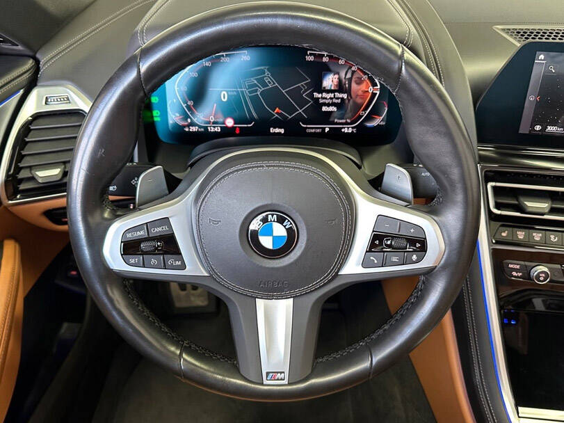 بي ام دبليو ٨ سيريز 2025 Interior 