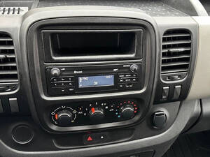 رينو ترافيك الداخلية 