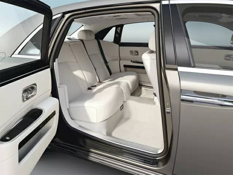 رولز رويس جوست Interior 