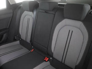 سيات ليون الداخلية 