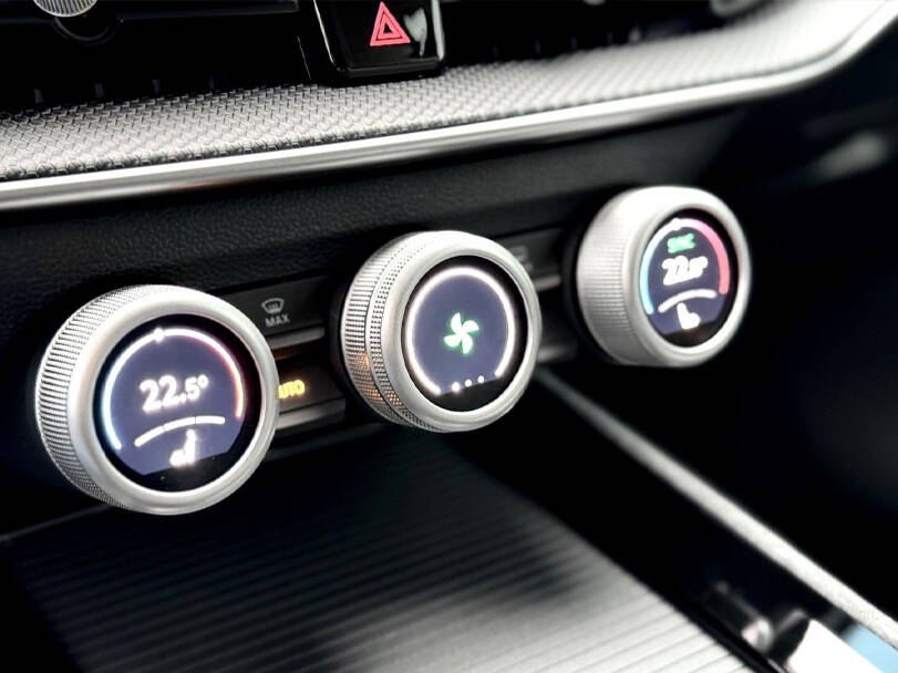شكودا سوبرب Interior 