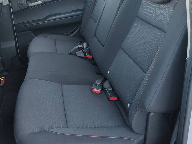 Ssangyong Actyon Sport Interior 