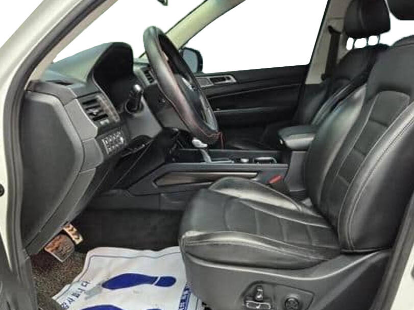 Ssangyong Rexton 2025 Interior 