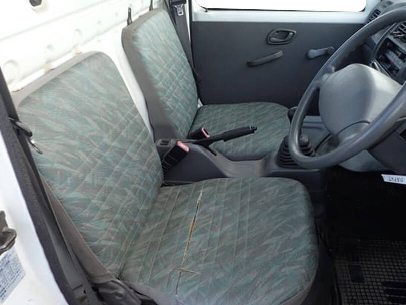  سوزوكي كاري الجيل العاشر (DA52) Interior 