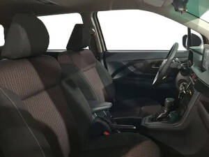 Toyota Avanza Interior 