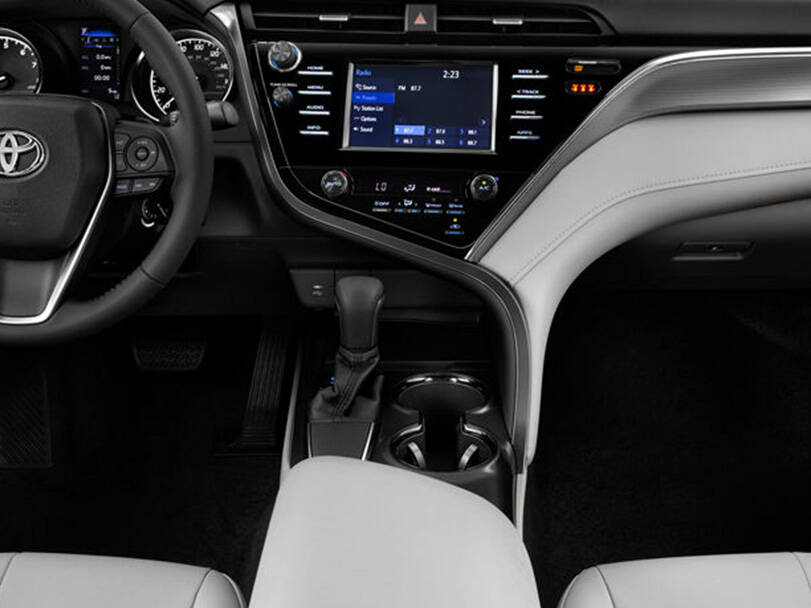 تويوتا كامري 2025 Interior 