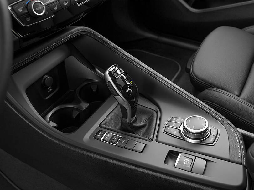 بي ام دبليو إكس ٢ Interior 