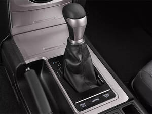 Toyota Land Cruiser Prado Interior 