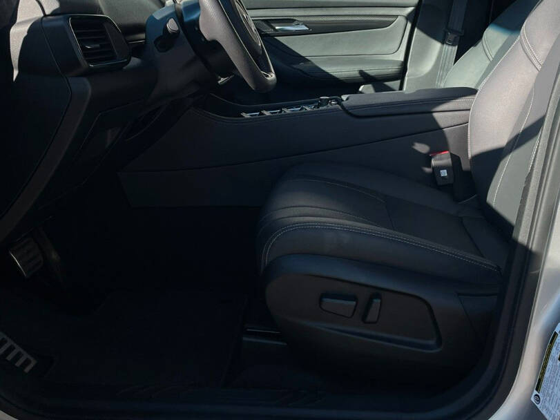 فين فاست في إف ٨ Interior 