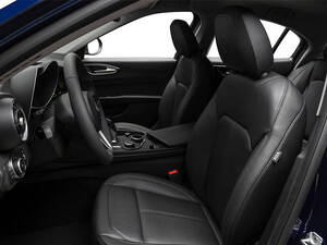 Alfa Romeo Giulia Interior 