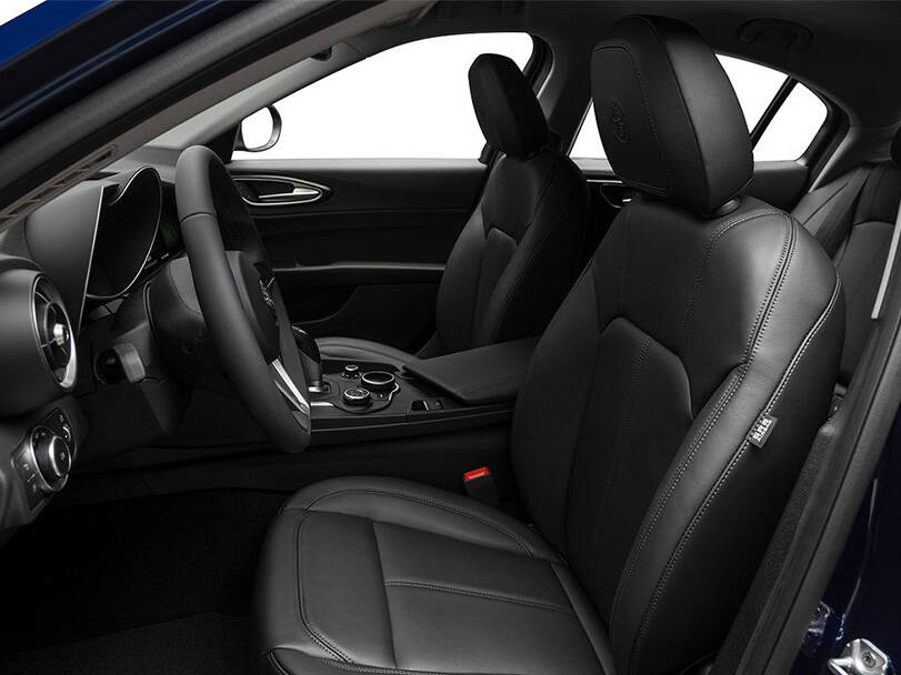 Alfa Romeo Giulia 2025 Interior 