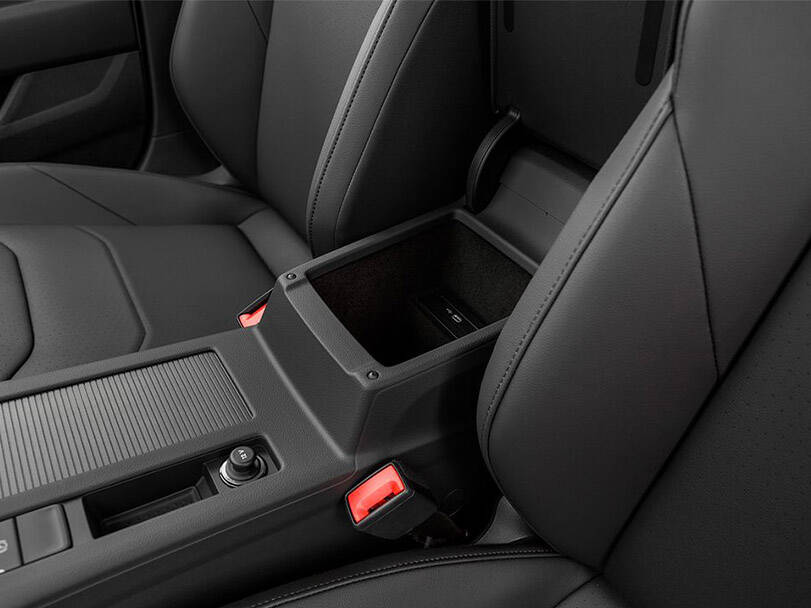 فولكس فاجن آرتيون 2025 Interior 