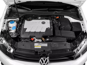 Volkswagen Golf Exterior 