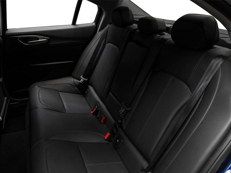 Alfa Romeo Giulia 2025 Interior 