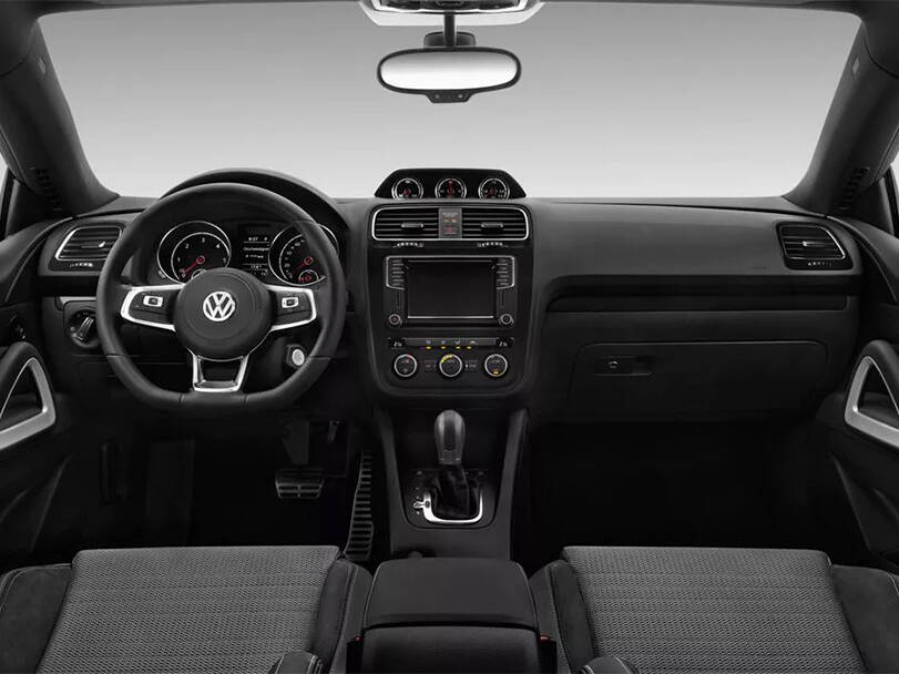 فولكس فاجن سياروكو Interior 
