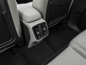 فولفو XC40 الداخلية 