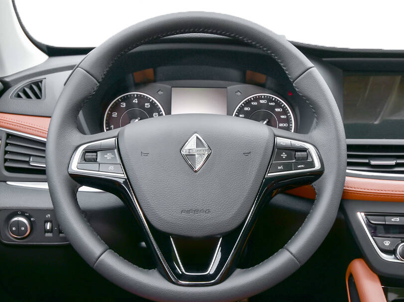 Borgward BX7 Interior 