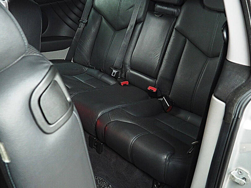 Alfa Romeo GT Interior 