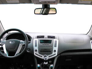 بي واي دي S6 الداخلية 