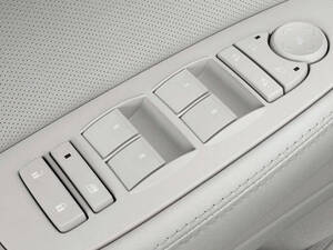 Cadillac DTS Interior 