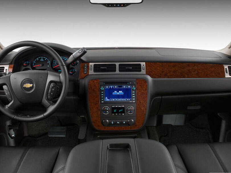 Chevrolet Avalanche Interior 