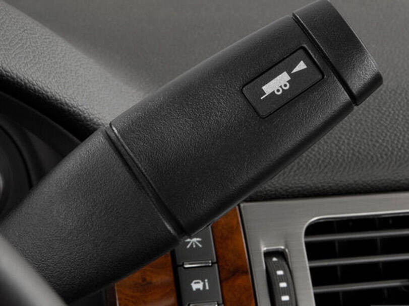 Chevrolet Avalanche Interior 