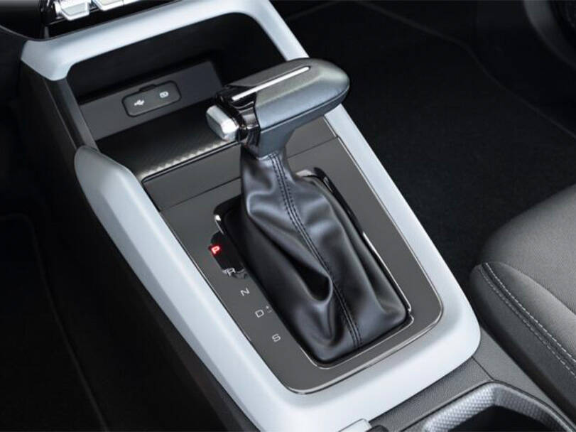 شفروليه أفيو 2025 Interior 