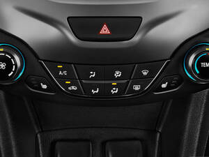 Chevrolet Cruze Interior 