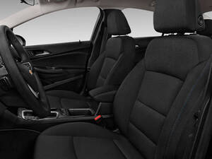 Chevrolet Cruze Interior 
