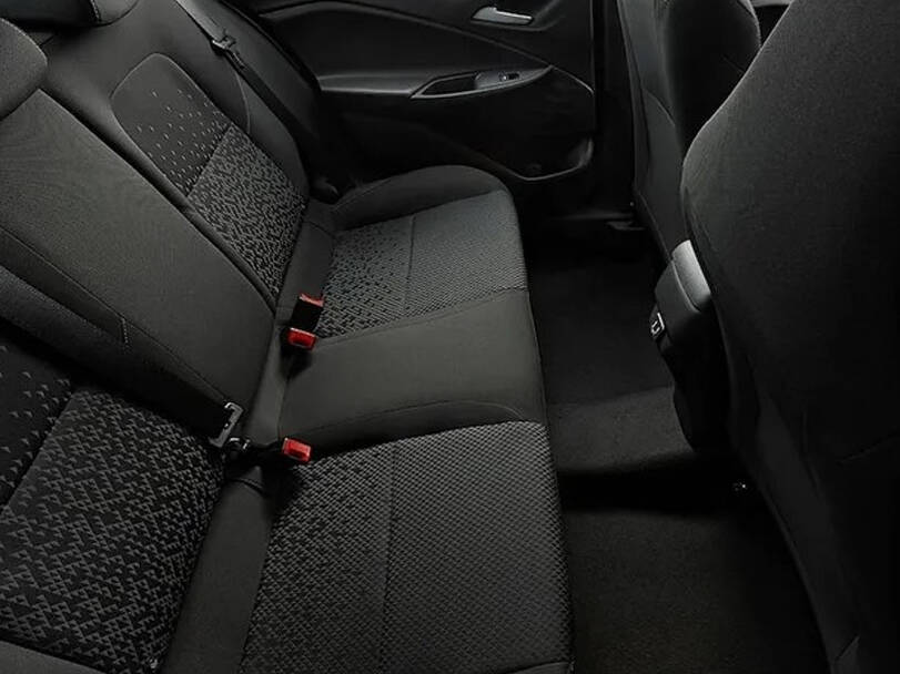 شيفروليه أونيكس 2025 Interior 