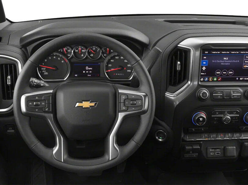 شفروليه سيلفرادو 2025 Interior 