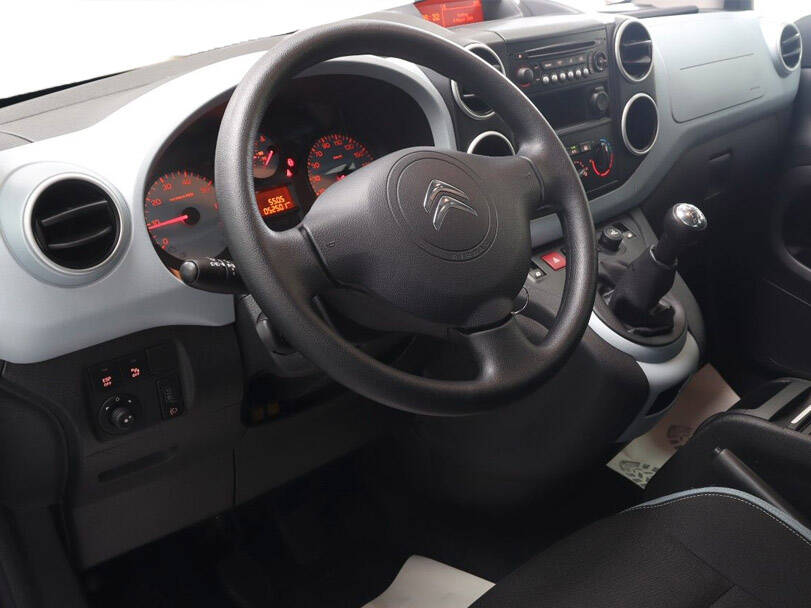 سيتروين بيرلينغو الجيل الثاني Interior 