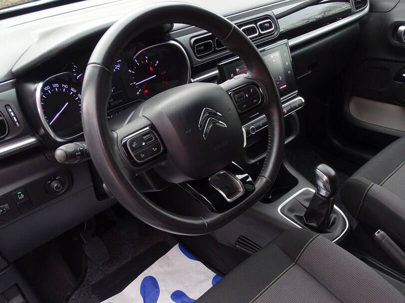 سيتروين سي ٣ Interior 