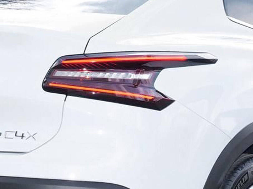 Citroen C4 X Exterior 