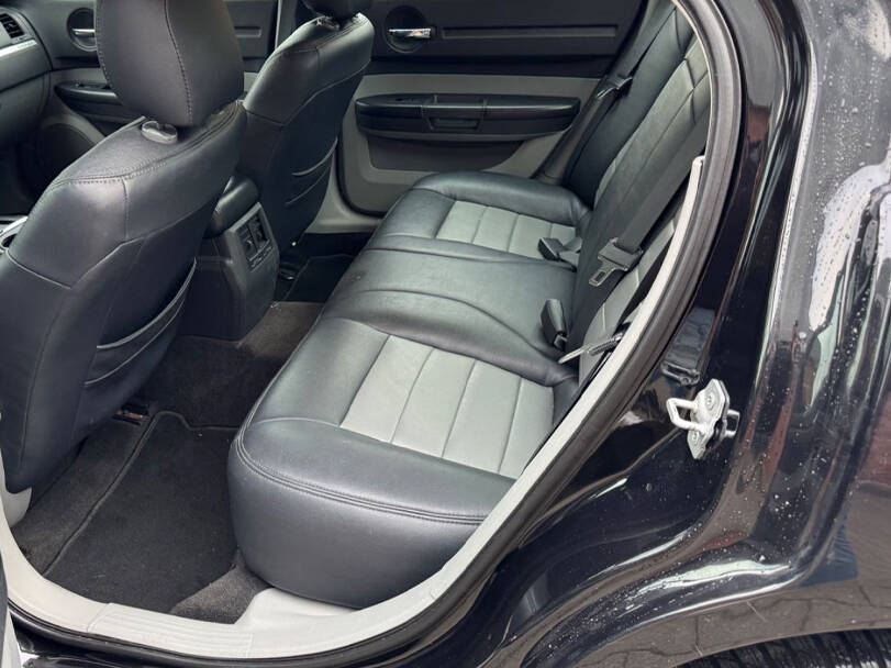 Dodge Charger 6th (LX) Generation Interior 