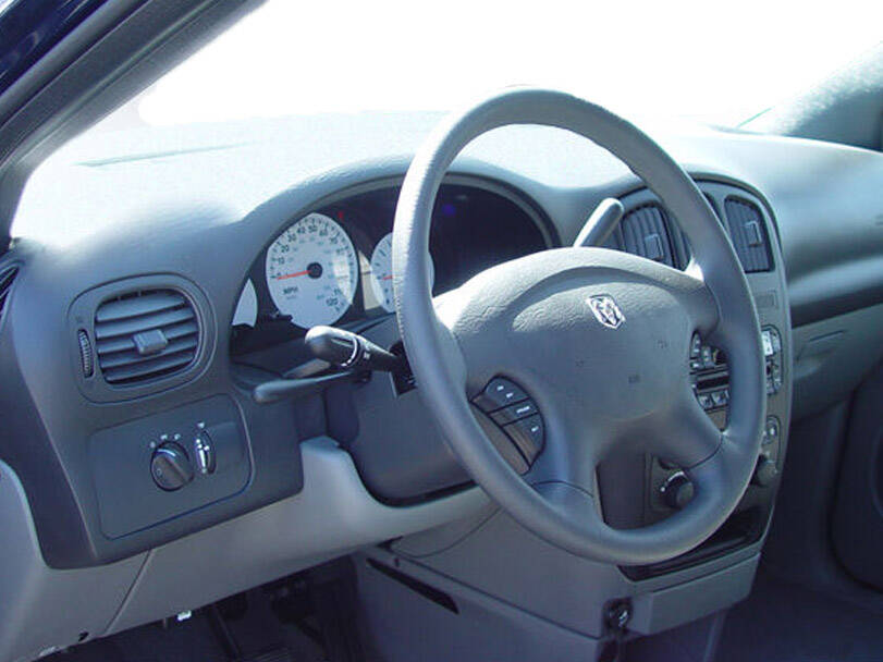 دودج جراند كارافان الجيل الرابع Interior 