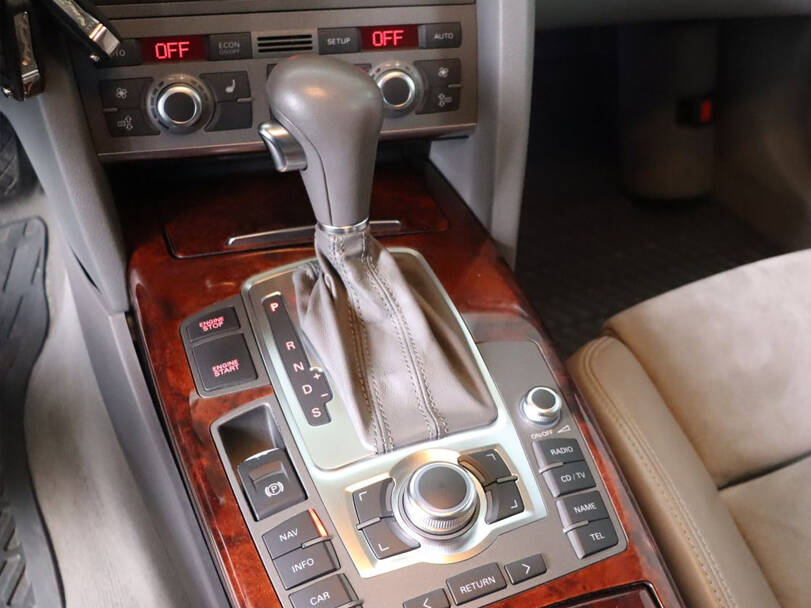 أودي A6 الجيل الثالث Interior 